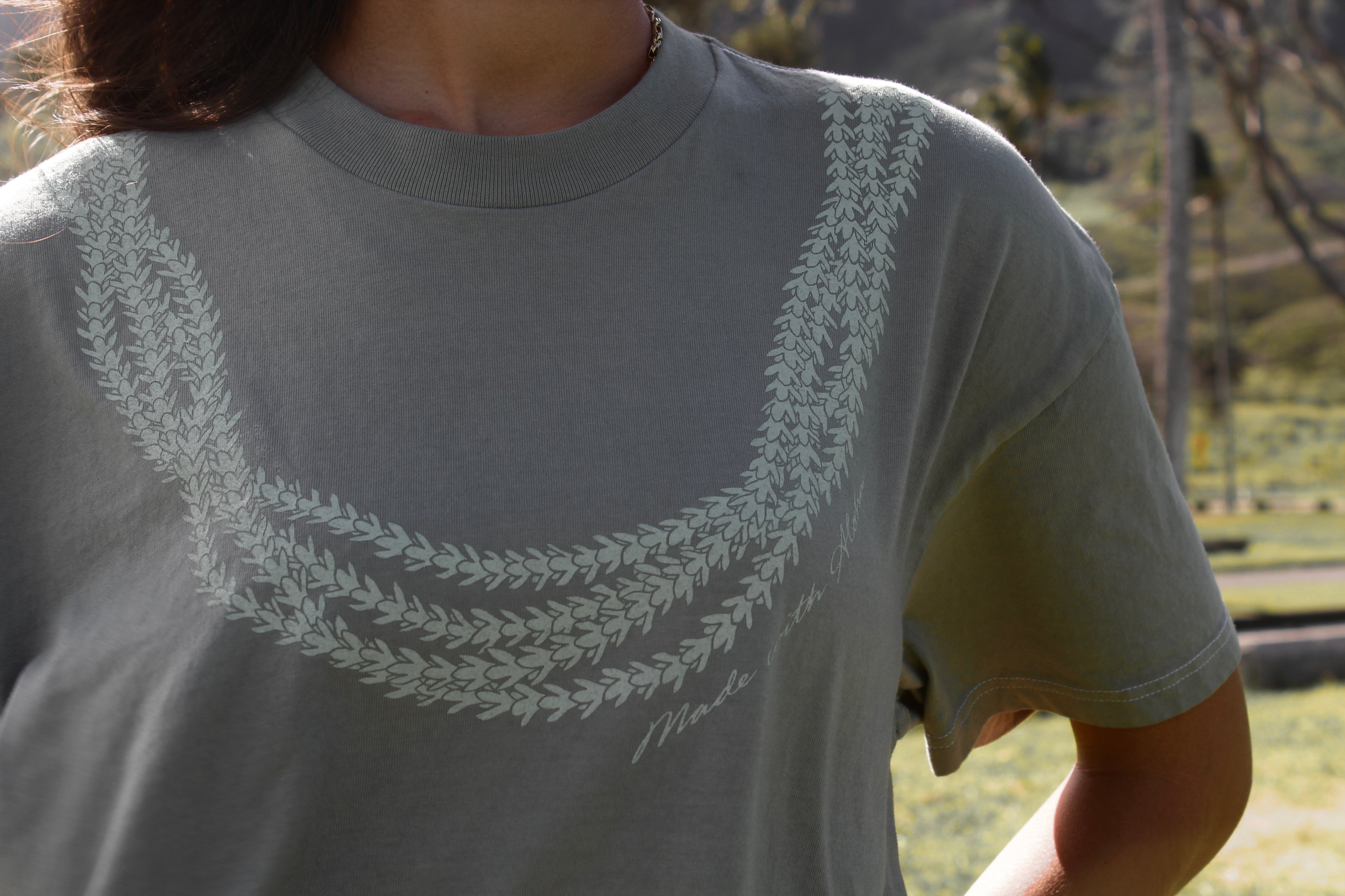 Made with Aloha Pakalana Lei | Heavyweight Tee