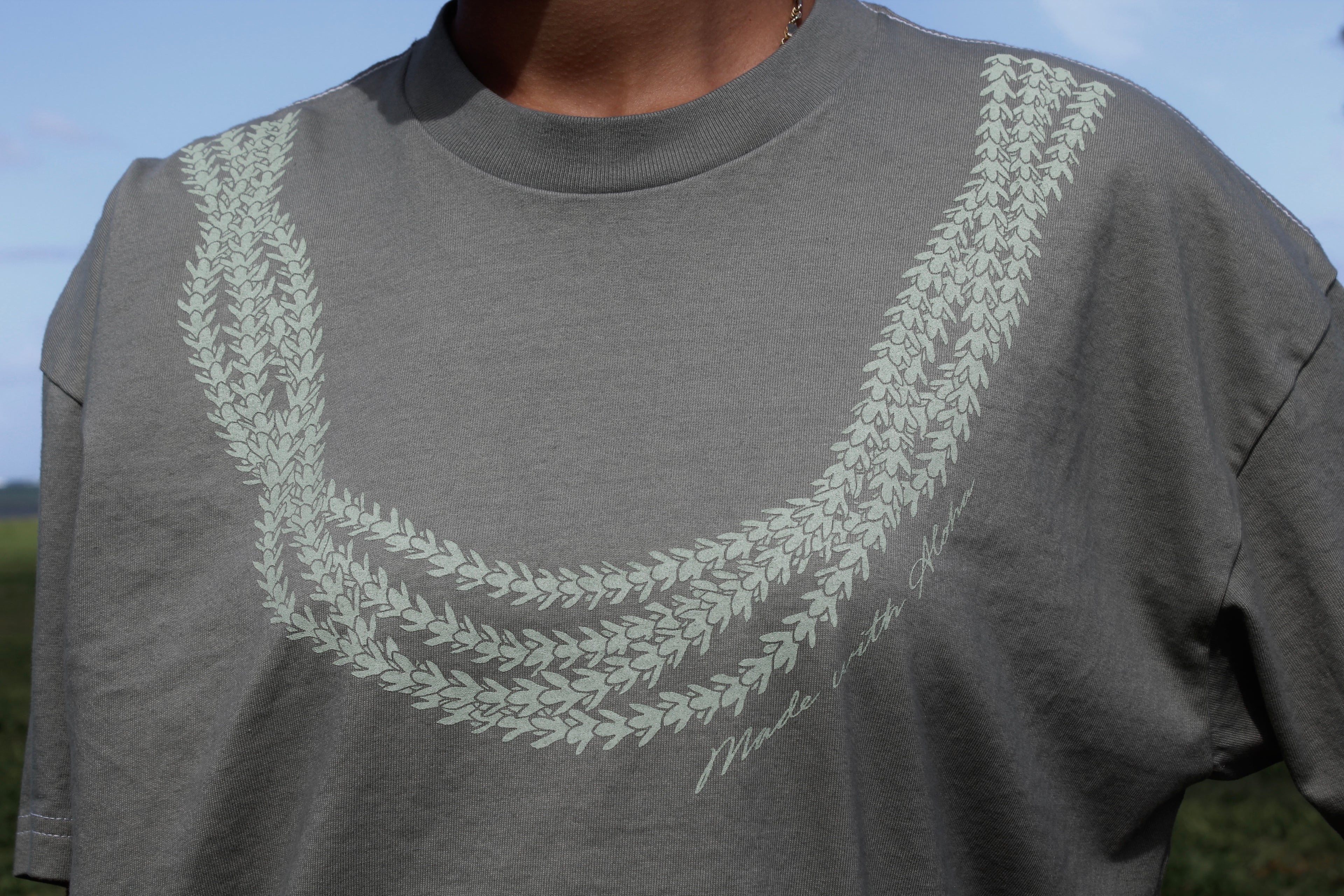 Made with Aloha Pakalana Lei | Heavyweight Tee