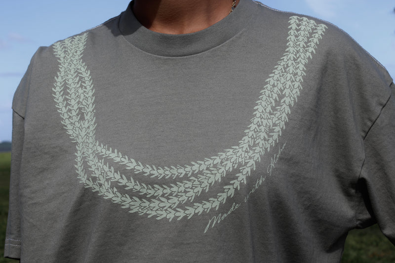 Made with Aloha Pakalana Lei | Heavyweight Tee